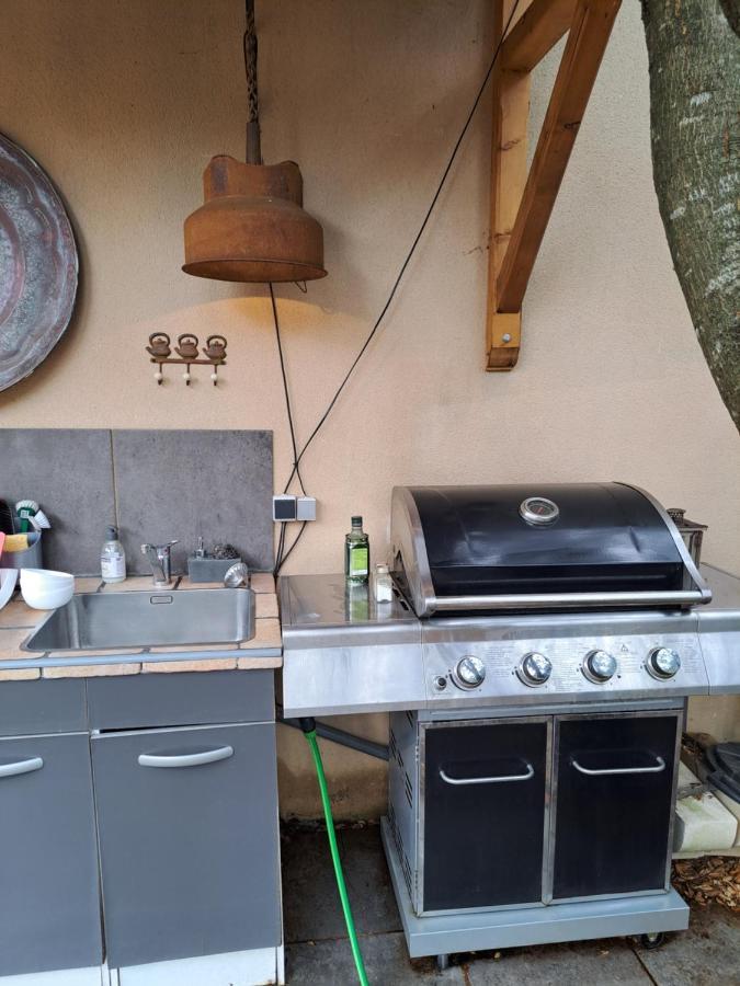 Le Calme De La Garrigue Bed and Breakfast Russan Buitenkant foto